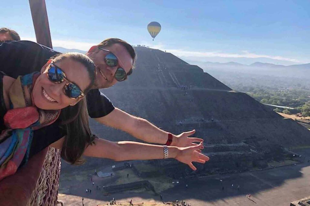 pareja en globo